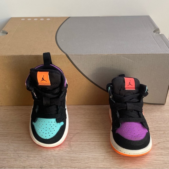 Jordan 1 Mid “Black Multi” Toddler Sneakers  - SZ 4 C - Picture 12 of 13